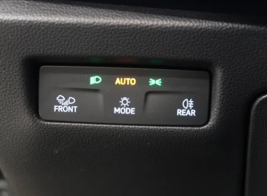 Škoda Superb SELECTION 2.0TDI 110KW DSG PANORAMA
