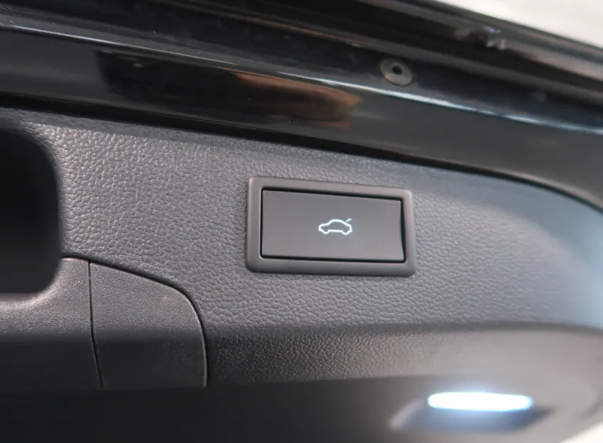 Škoda Superb SELECTION 2.0TDI 110KW DSG PANORAMA
