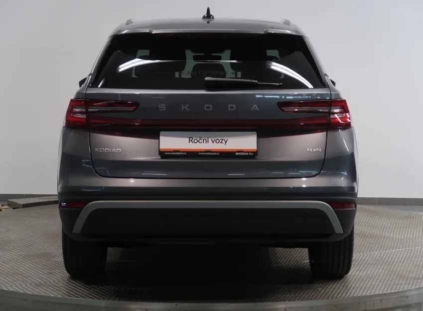 Škoda Kodiaq EXCLUSIVE 2.0TDI 142KW 4x4 DSG WEBASTO TAŽNÉ CANTO