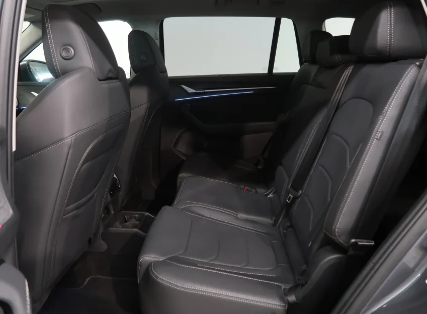 Škoda Kodiaq EXCLUSIVE 2.0TDI 142KW 4x4 DSG WEBASTO TAŽNÉ CANTO