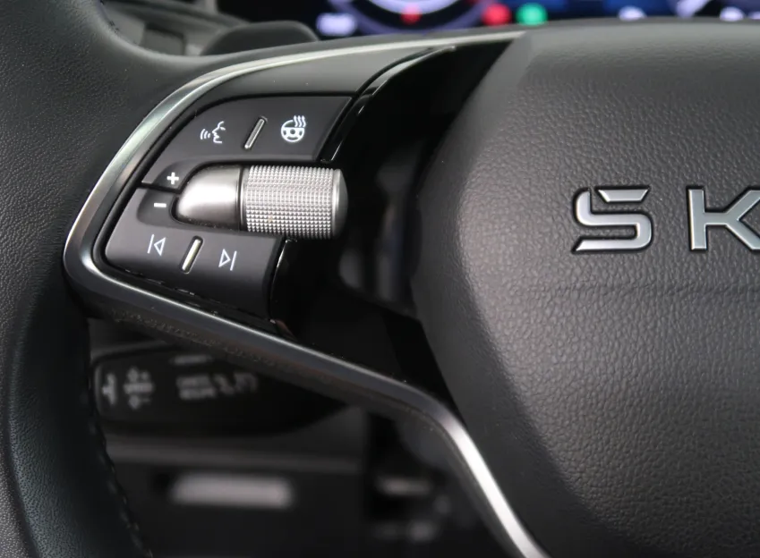 Škoda Kodiaq EXCLUSIVE 2.0TDI 142KW 4x4 DSG WEBASTO TAŽNÉ CANTO