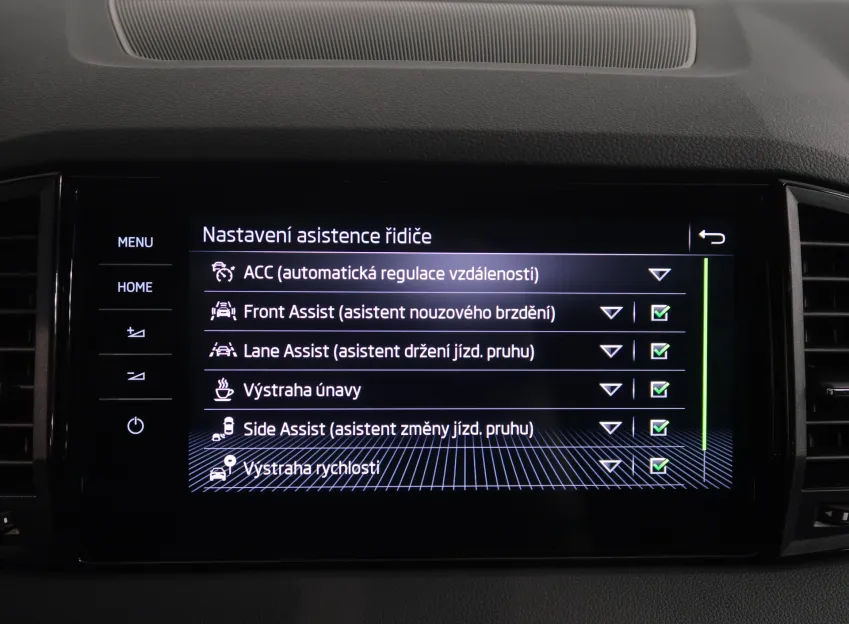 Škoda Karoq SPORTLINE 2.0TDI 110KW 4x4 DSG TAŽNÉ CANTON