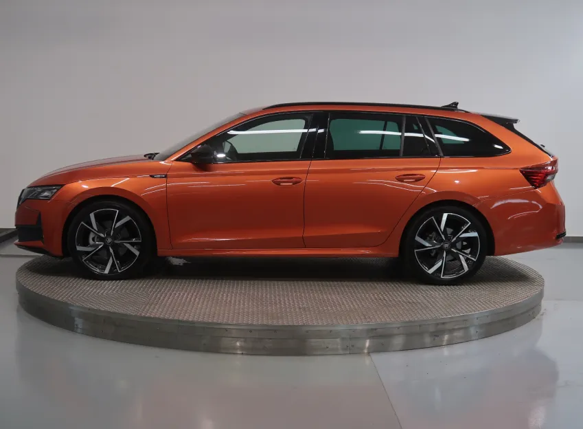 Škoda Octavia SPORTLINE 2.0TSI 150KW 4x4 DSG CANTON