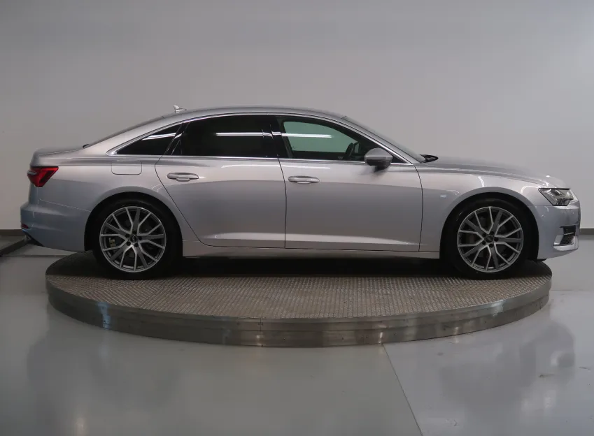 Audi A6 50TDI 210KW 4x4 WEBASTO TAŽNÉ B&O