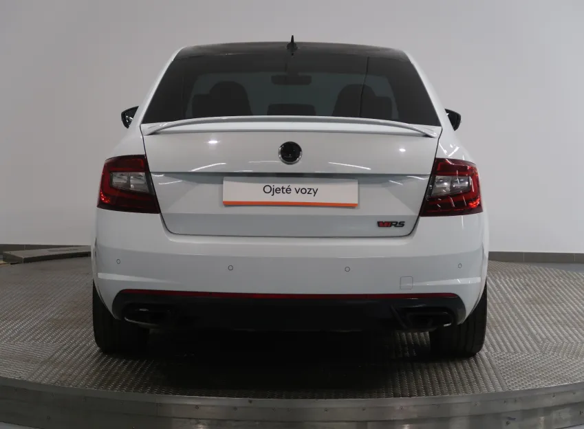 Škoda Octavia RS 230 2.0TSI 169KW NAVI MANUÁL