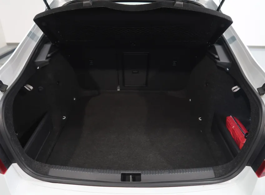 Škoda Octavia RS 230 2.0TSI 169KW NAVI MANUÁL