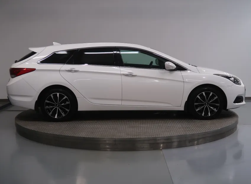 Hyundai i40 1.7CRDI 104KW NAVI