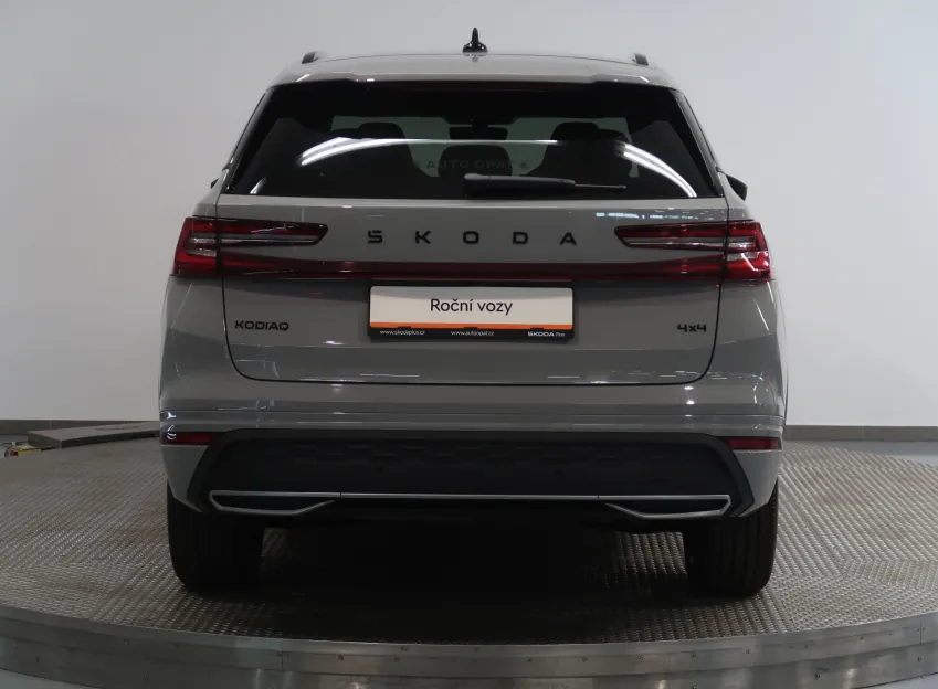 Škoda Kodiaq SPORTLINE 2.0TDI 142KW 4x4 DSG WEBASTO TAŽNÉ PANOR