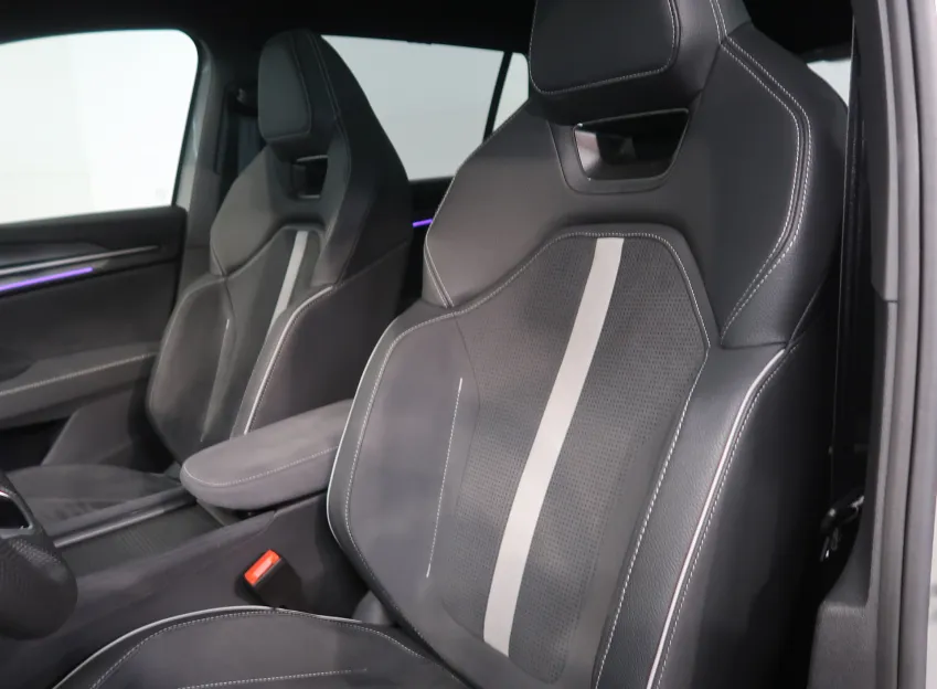 Škoda Kodiaq SPORTLINE 2.0TDI 142KW 4x4 DSG WEBASTO TAŽNÉ PANOR