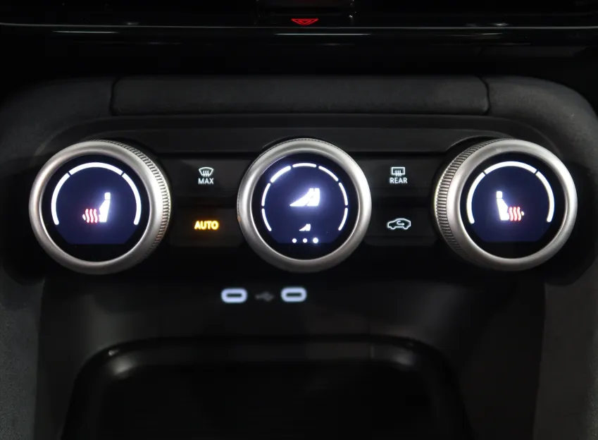 Škoda Kodiaq SPORTLINE 2.0TDI 142KW 4x4 DSG WEBASTO TAŽNÉ PANOR