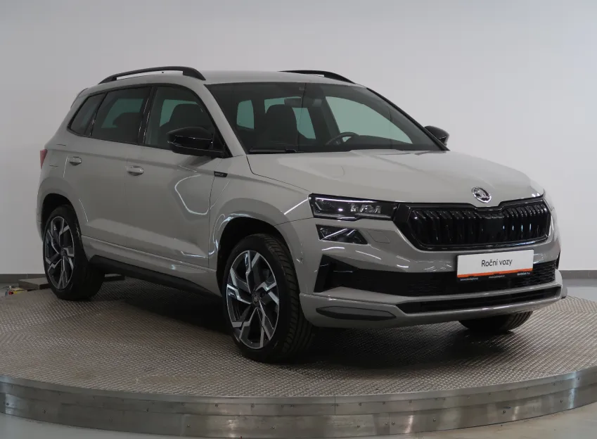 Škoda Karoq SPORTLINE 2.0TDI 110KW 4x4 DSG TAŽNÉ CANTON