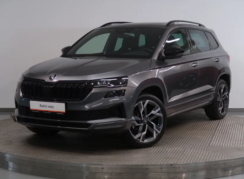Škoda Karoq SPORTLINE 2.0TDI 110KW 4x4 DSG WEBASTO CANON PANOR