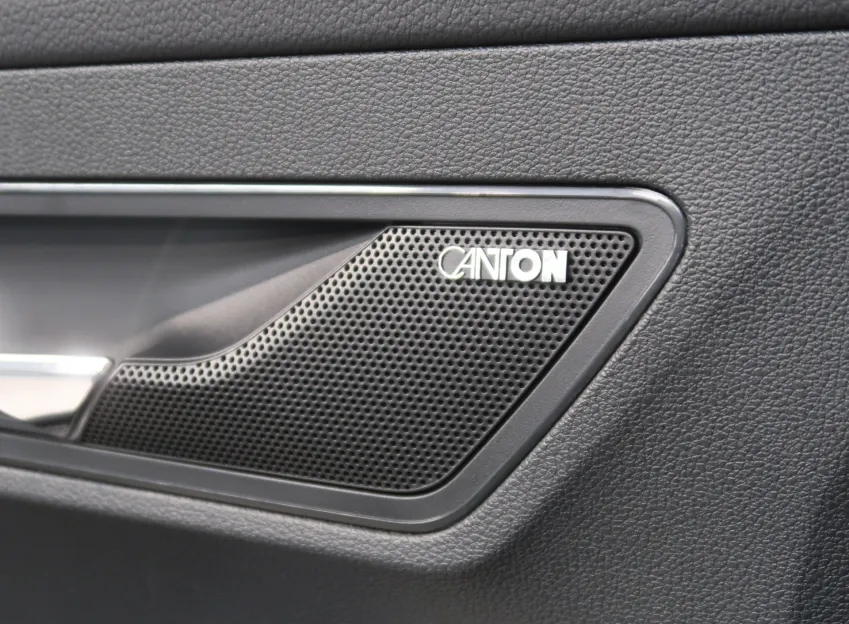 Škoda Karoq SPORTLINE 2.0TDI 110KW 4x4 DSG WEBASTO CANON PANOR