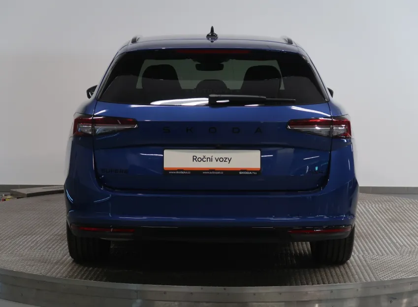 Škoda Superb SPORTLINE 2.0TDI 142KW 4x4 DSG WEBASTO TAŽNÉ CANTO