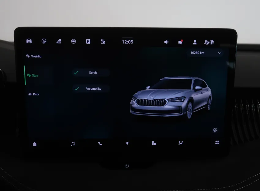 Škoda Superb SPORTLINE 2.0TDI 142KW 4x4 DSG WEBASTO TAŽNÉ CANTO