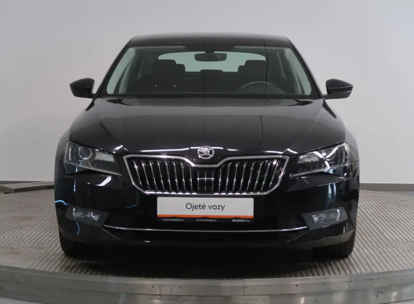 Škoda Superb STYLE 2.0TDI 140KW DSG CANTON XENONY