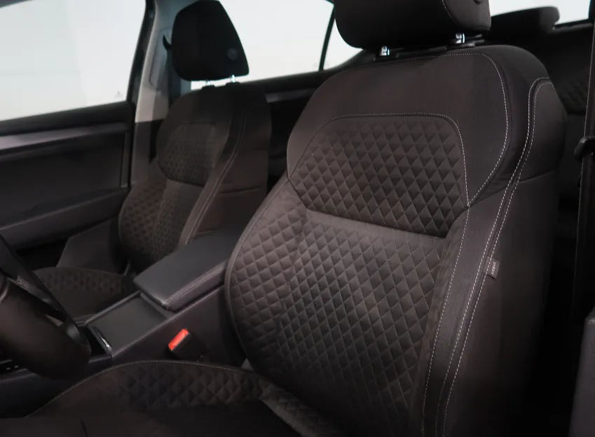 Škoda Superb STYLE 2.0TDI 140KW DSG CANTON XENONY