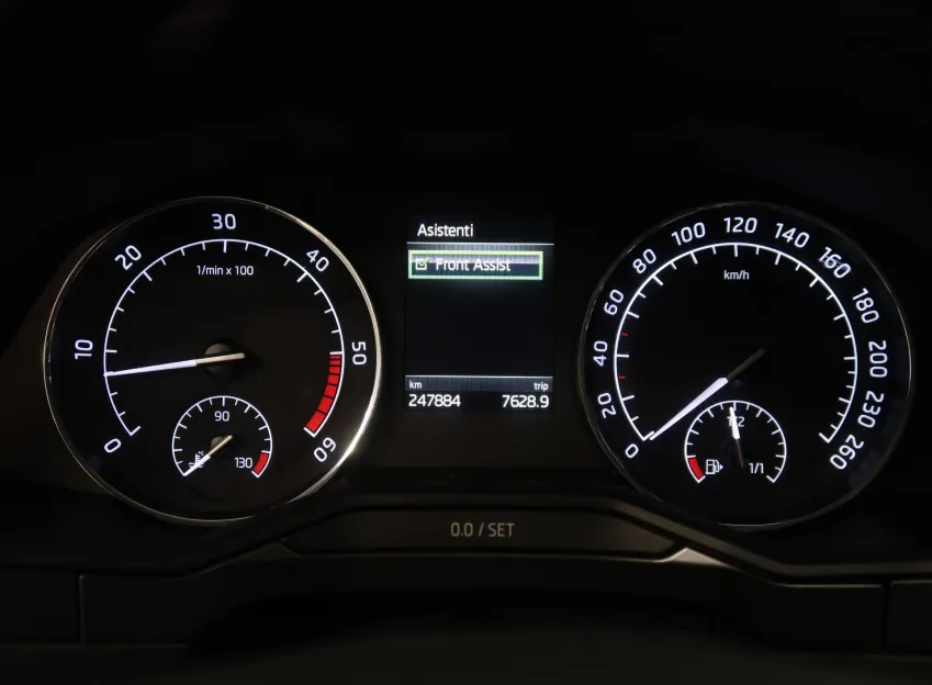Škoda Superb STYLE 2.0TDI 140KW DSG CANTON XENONY