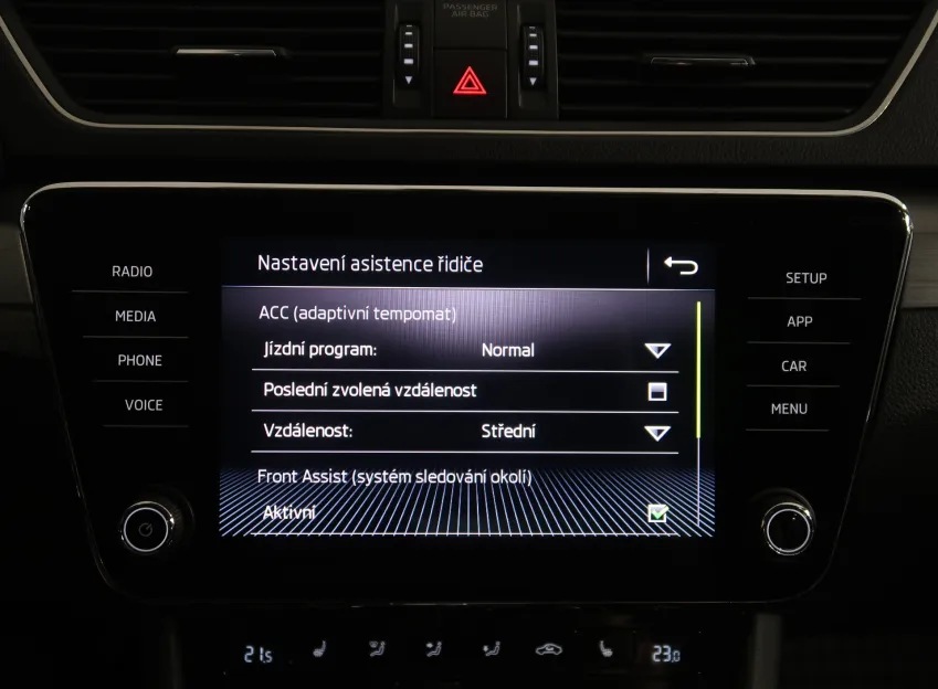 Škoda Superb STYLE 2.0TDI 140KW DSG CANTON XENONY