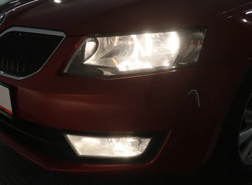 Škoda Octavia AMBITION 1.6TDI 66KW