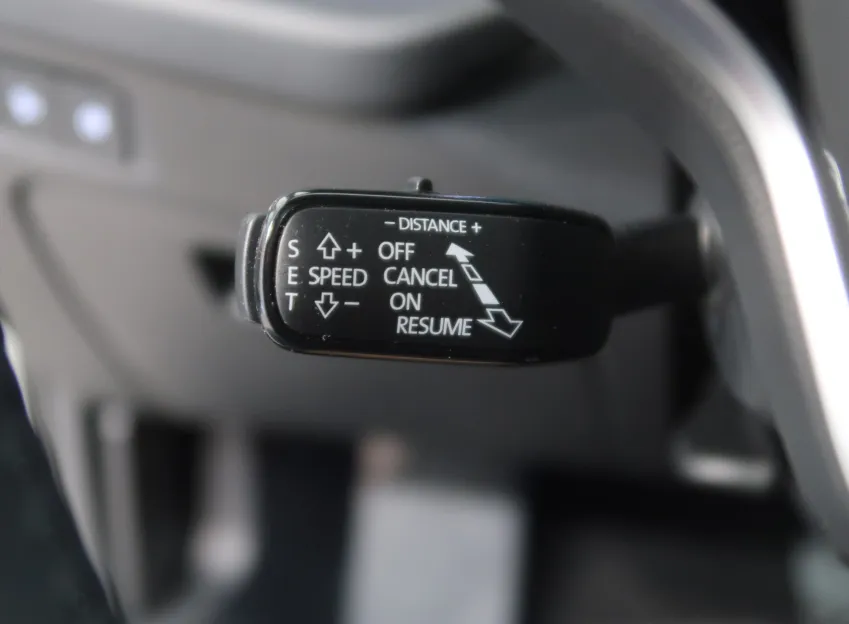 Škoda Octavia EXCLUSIVE 2.0TDI 110KW DSG PANORAMA CANTON