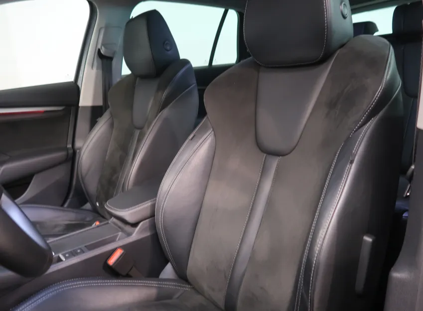Škoda Octavia TOP SELECTION 1.5TSI 110KW