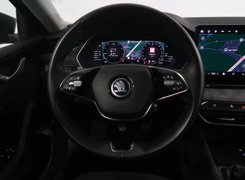 Škoda Octavia TOP SELECTION 1.5TSI 110KW