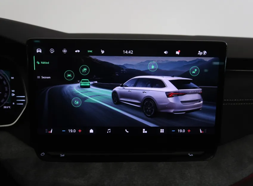 Škoda Octavia TOP SELECTION 1.5TSI 110KW