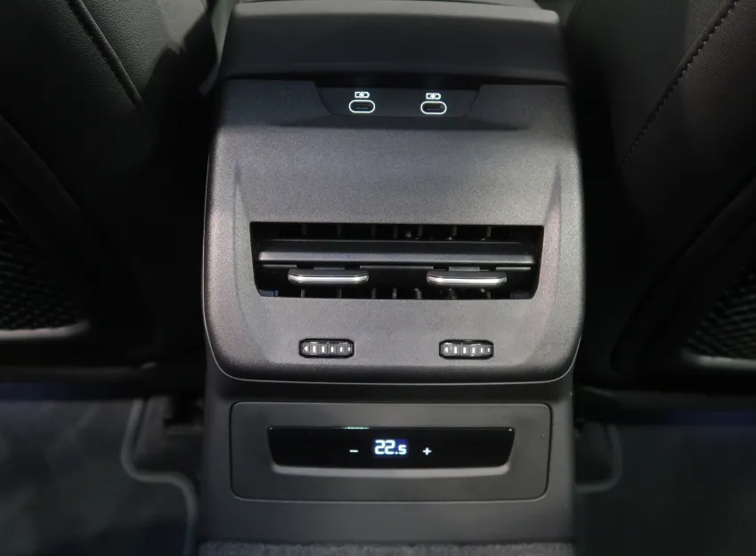 Audi A5 AVANT S-LINE 2.0TDI 150KW TAŽNÉ BANG&OLUFSEN