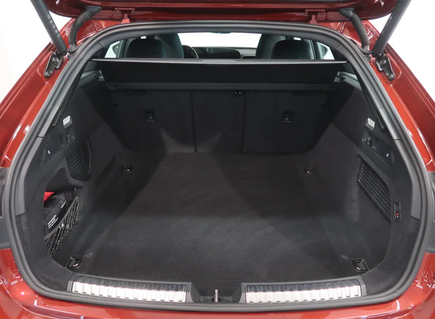 Audi A5 AVANT S-LINE 2.0TDI 150KW TAŽNÉ BANG&OLUFSEN