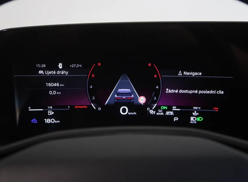 Audi A6 AVANT S-LINE 3.0TFSI 270KW 4x4 TAŽNÉ BANG&OLUFSEN