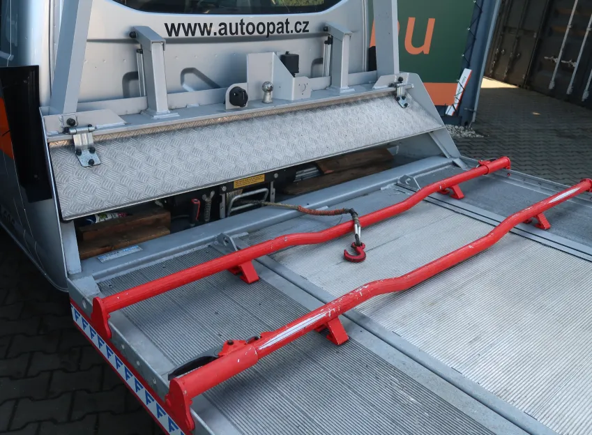 Volkswagen Transporter 2.0 TDI 150 kW DSG ODTAHOVKA