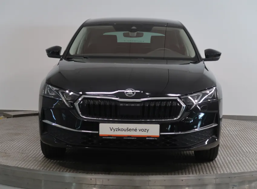Škoda Octavia TOP SELECTION 1.5TSI 110KW NAVI LED MATRIX