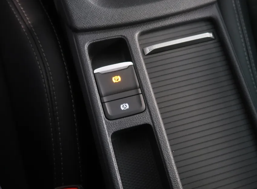 Škoda Octavia TOP SELECTION 1.5TSI 110KW NAVI LED MATRIX