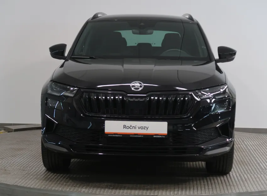 Škoda Karoq SPORTLINE 1.5TSI 110KW DSG TAŽNÉ CANTON NAVI LED M