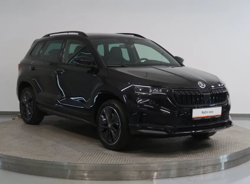 Škoda Karoq SPORTLINE 1.5TSI 110KW DSG TAŽNÉ CANTON NAVI LED M