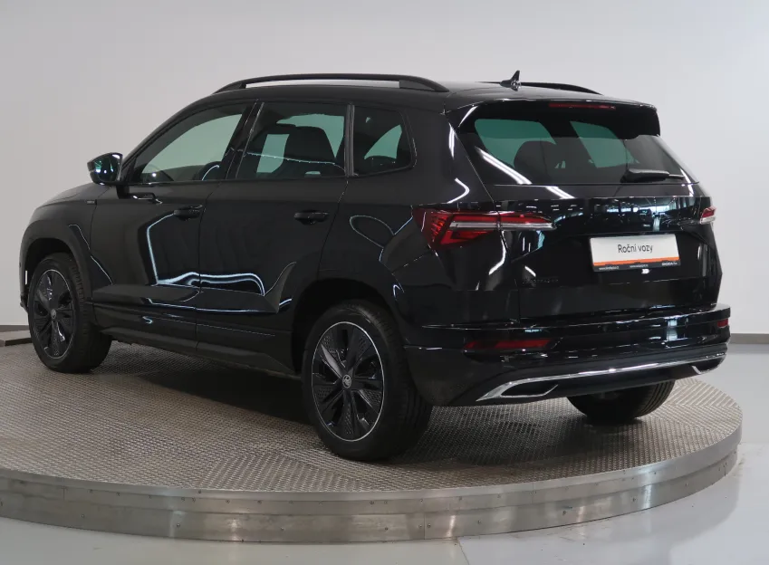 Škoda Karoq SPORTLINE 1.5TSI 110KW DSG TAŽNÉ CANTON NAVI LED M