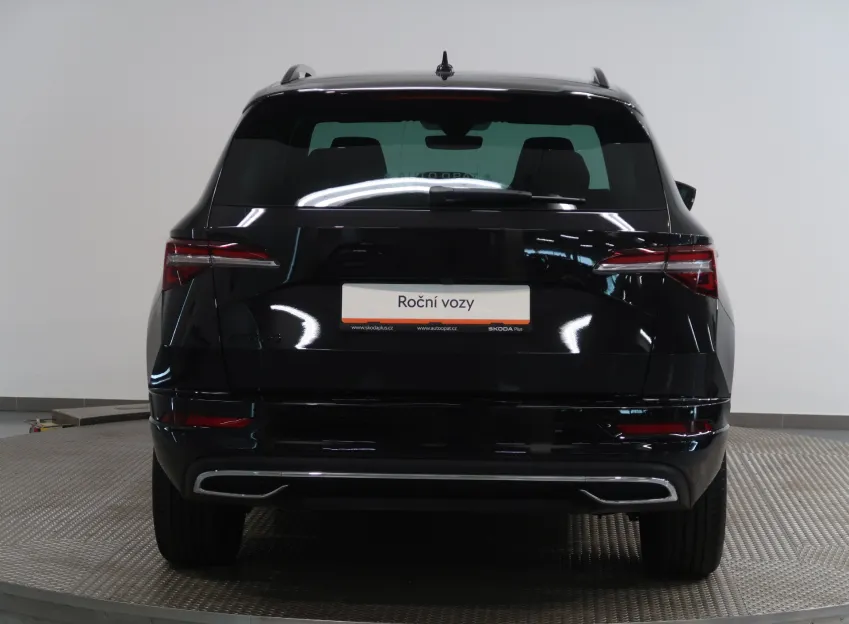 Škoda Karoq SPORTLINE 1.5TSI 110KW DSG TAŽNÉ CANTON NAVI LED M