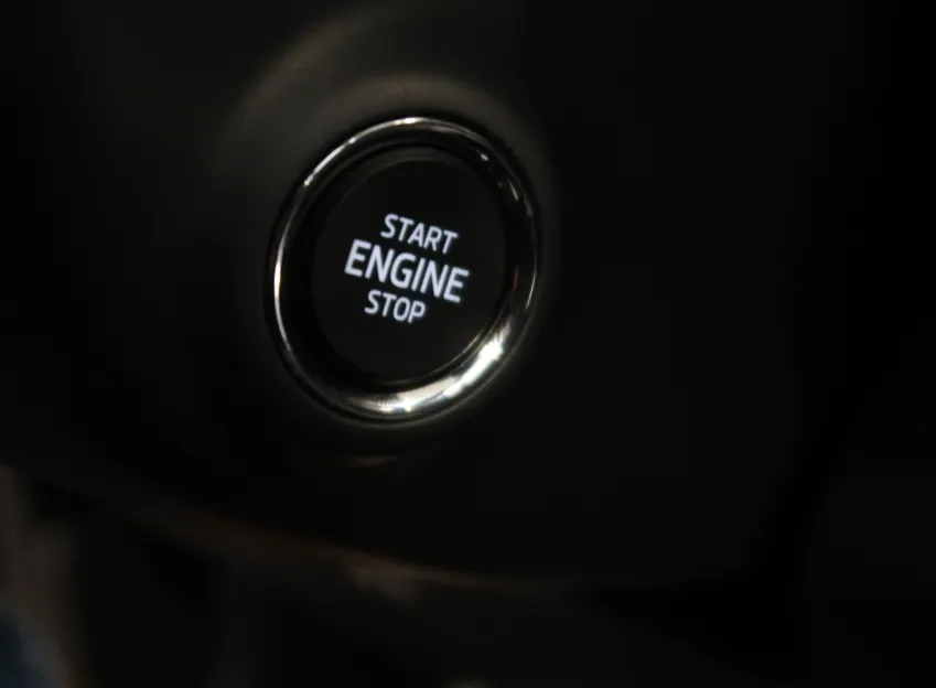 Škoda Karoq SPORTLINE 1.5TSI 110KW DSG TAŽNÉ CANTON NAVI LED M