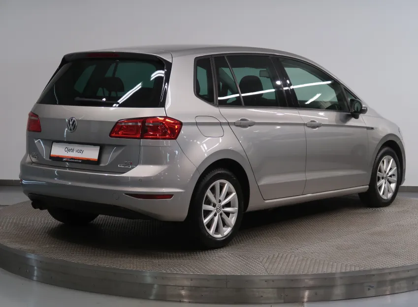 Volkswagen Golf COMFORTLINE 1.4 TSI 92kW DSG