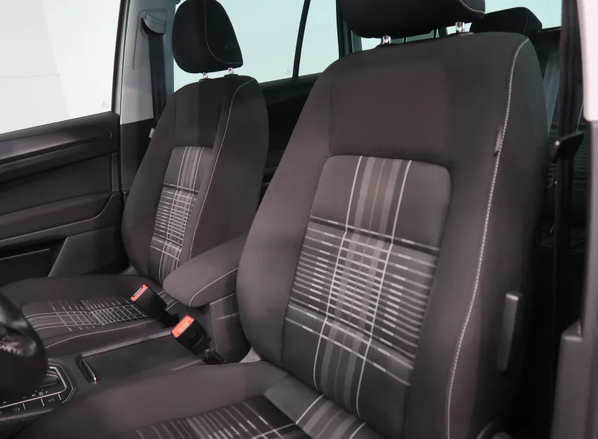 Volkswagen Golf COMFORTLINE 1.4 TSI 92kW DSG