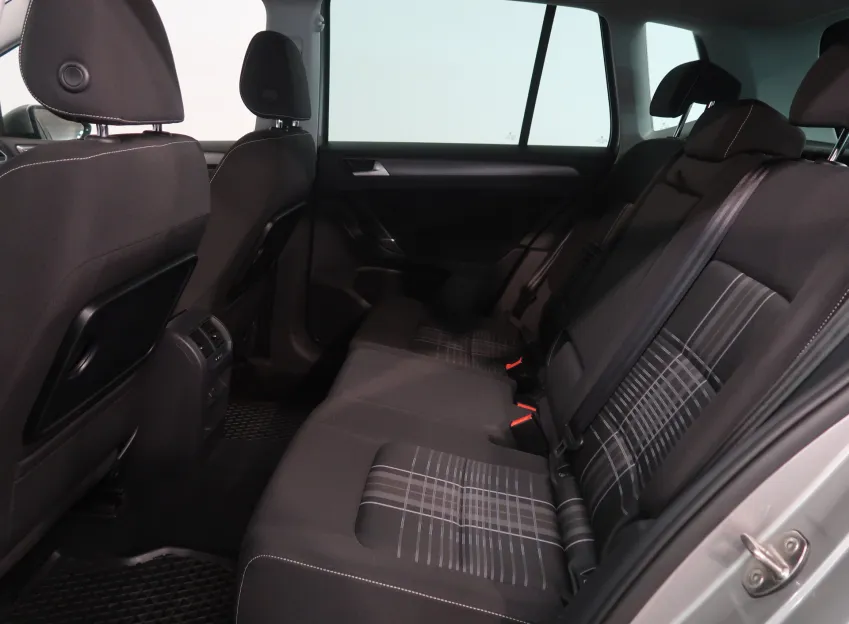 Volkswagen Golf COMFORTLINE 1.4 TSI 92kW DSG