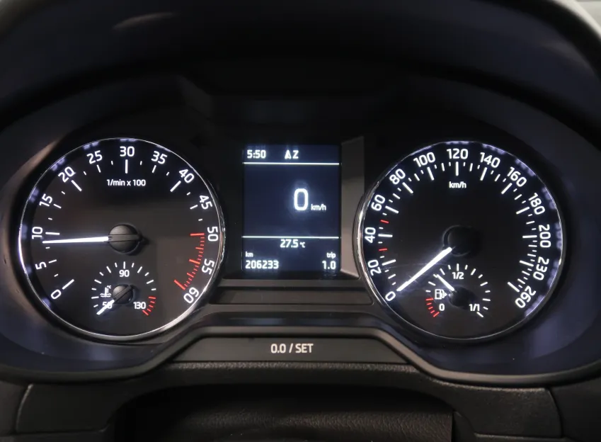 Škoda Octavia JOY 2.0TDI 110kW 4X4 TAŽNÉ XENON