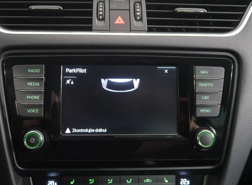 Škoda Octavia JOY 2.0TDI 110kW 4X4 TAŽNÉ XENON