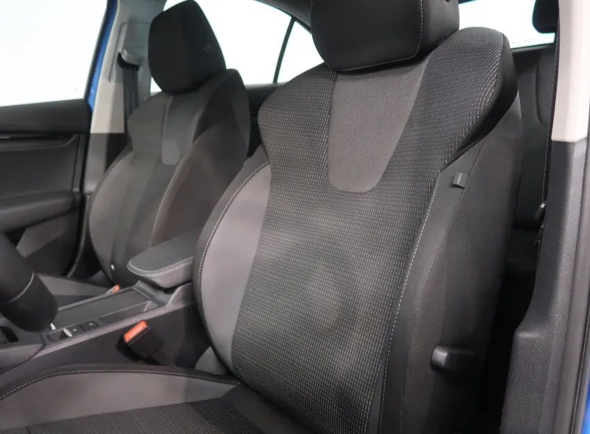 Škoda Octavia SELECTION 2.0TDI 85KW MATRIX