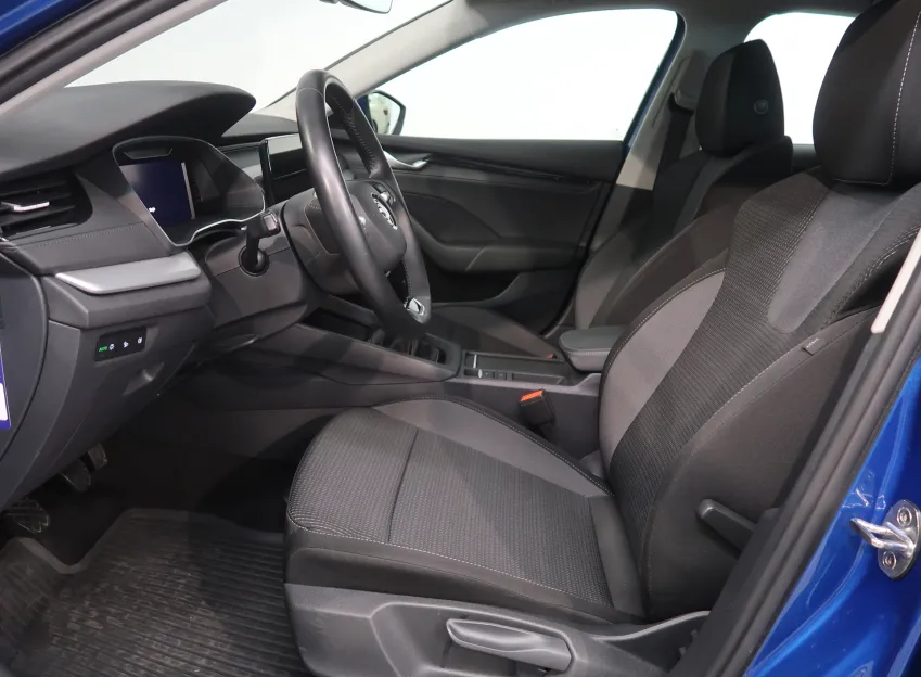 Škoda Octavia SELECTION 2.0TDI 85KW MATRIX