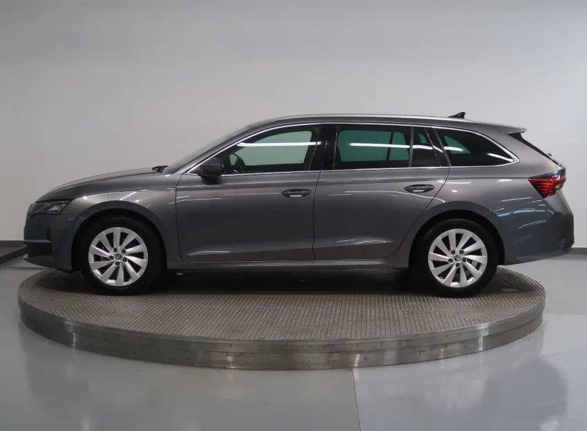 Škoda Octavia SELECTION 2.0TDI 110KW DSG LED MATRIX NAVI