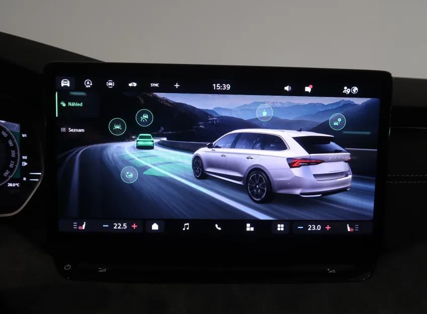 Škoda Octavia SELECTION 2.0TDI 110KW DSG LED MATRIX NAVI