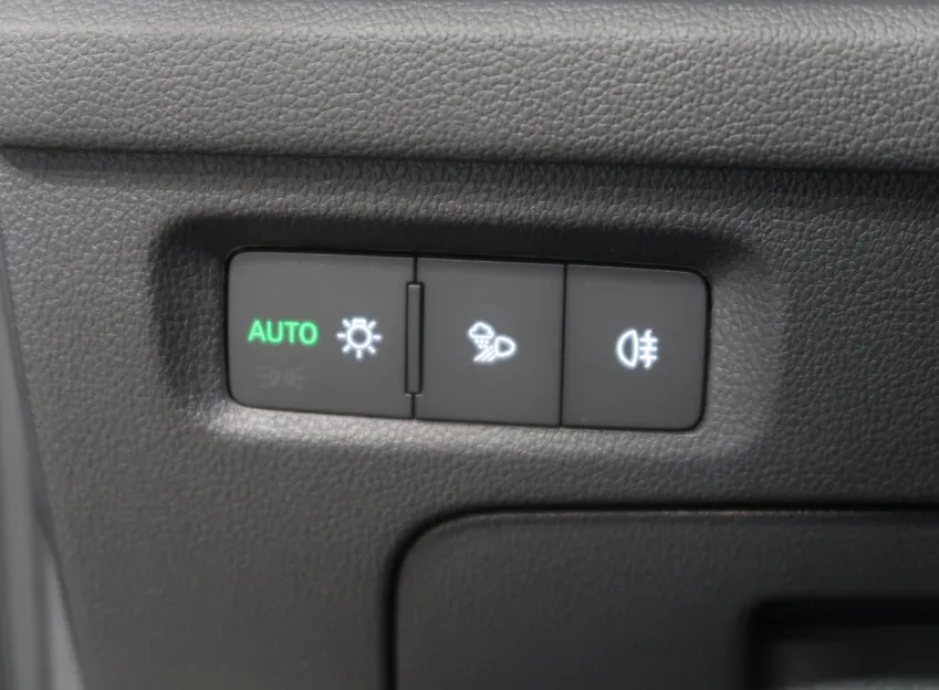 Škoda Octavia SELECTION 2.0TDI 110KW DSG LED MATRIX NAVI