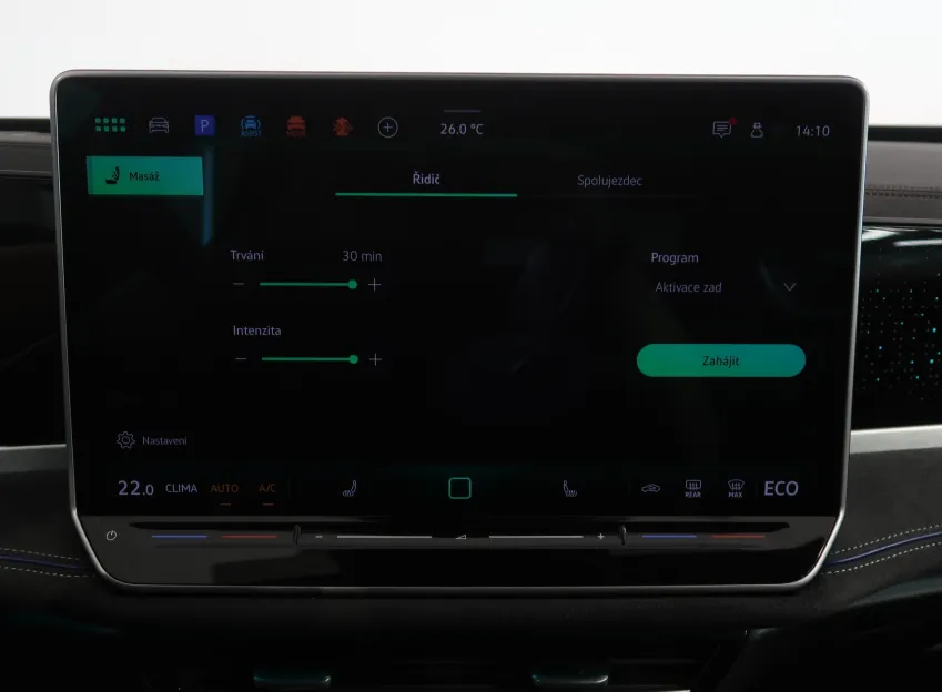 Volkswagen Passat R-LINE 1.5TSI 200KW eHYBRID WEBASTO TAŽNÉ